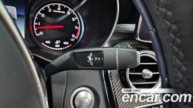Mercedes-Benz GLC-Class 2019 — ფოტო 9/20