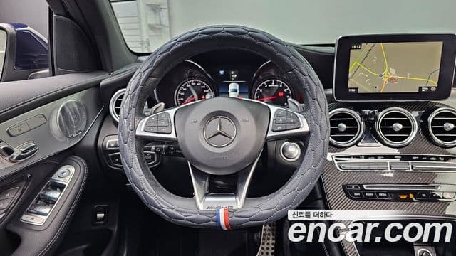 Mercedes-Benz GLC-Class 2019 — ფოტო 13/20
