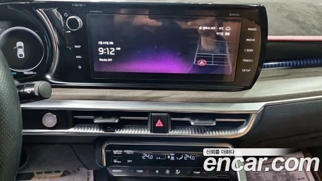 Kia K5 2020 — Şəkil 10/18