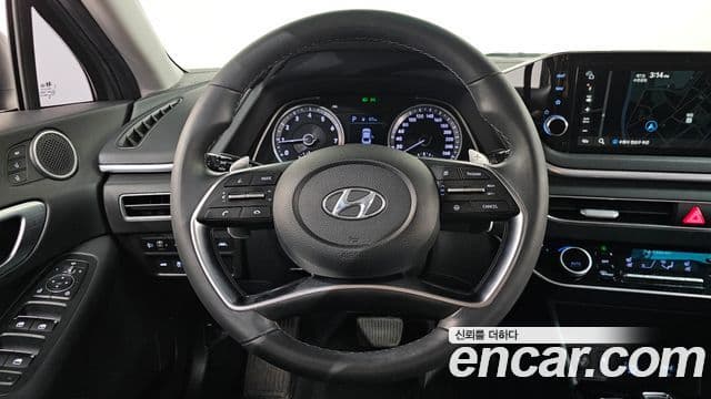 Hyundai Sonata 2019 — Фото 13/20