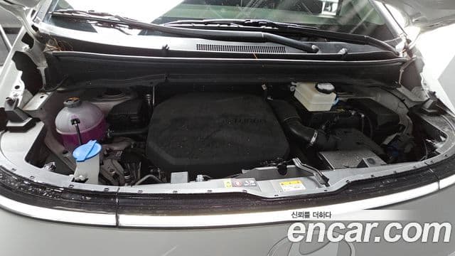 Hyundai Staria 2025 — ფოტო 6/20