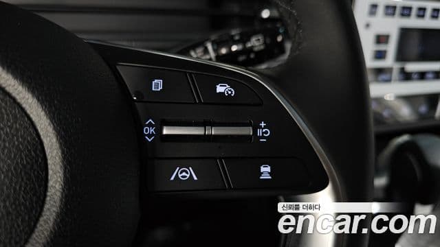 Hyundai Staria 2025 — ფოტო 19/20