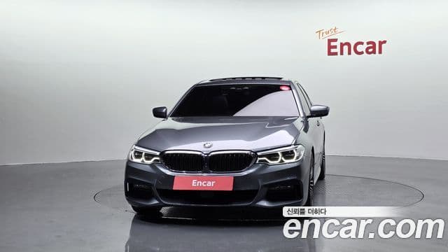 BMW 5 Series 2019 — ფოტო 3/20