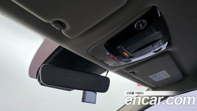 Kia K5 2021 — ფოტო 12/20