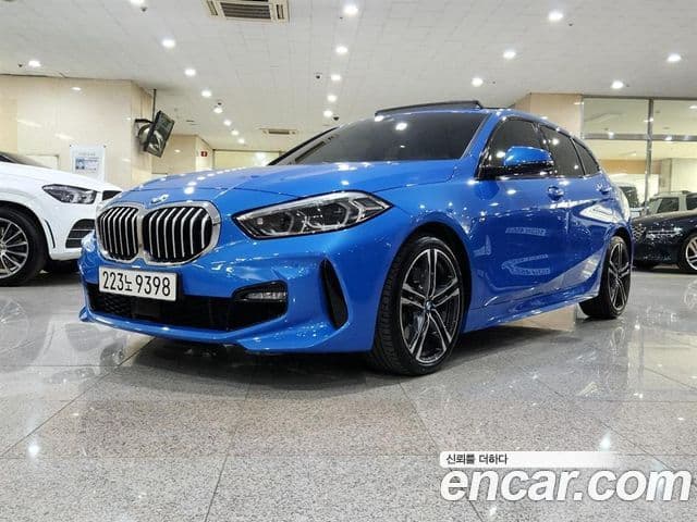 BMW 1 Series 2023 — Photo 3/20