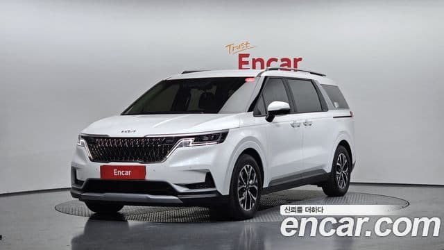 Kia Carnival 2021 — Фото 1/20