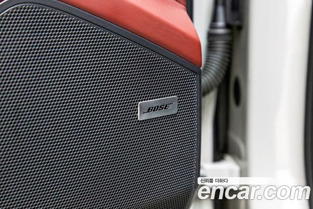 Porsche Cayenne 2023 — Photo 13/20