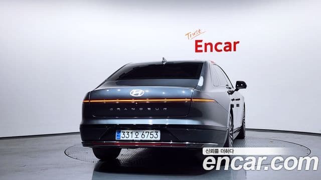 Hyundai Grandeur Hybrid 2024 — Photo 13/20