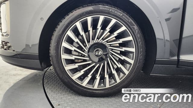 Hyundai Grandeur Hybrid 2024 — Photo 19/20