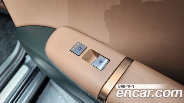 Hyundai Grandeur Hybrid 2024 — Photo 8/20