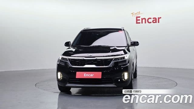 Kia Seltos 2021 — фото 3 из 20