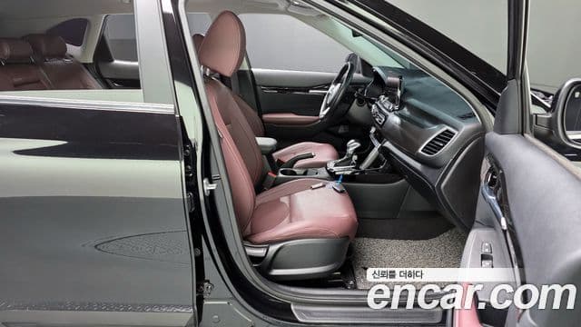 Kia Seltos 2021 — Şəkil 10/20