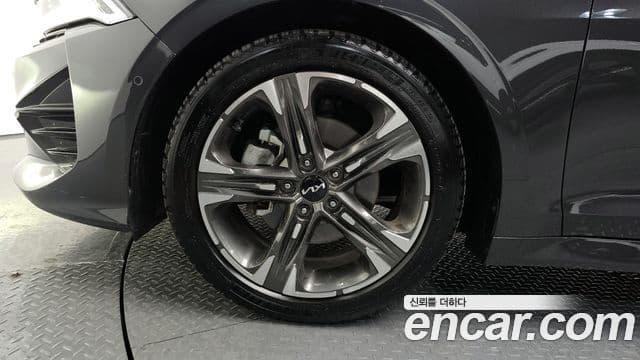 Kia K5 2022 — Şəkil 5/20