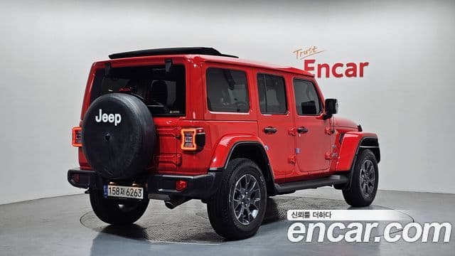 Jeep Wrangler 2022 — Şəkil 2/20
