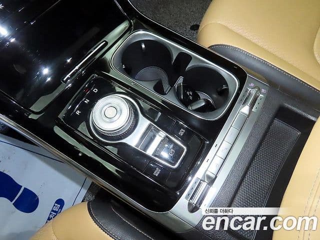 Kia Carnival 2022 — Şəkil 7/20