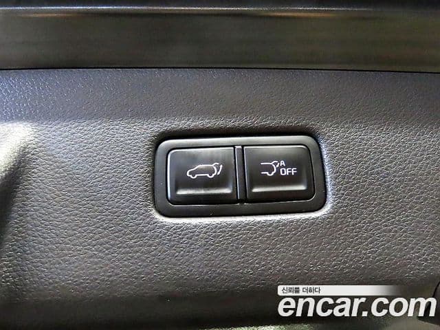 Kia Carnival 2022 — Şəkil 18/20