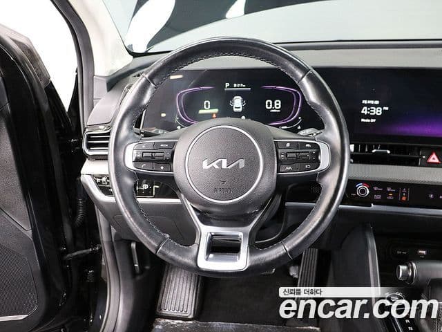 Kia Sportage 2022 — ფოტო 7/20