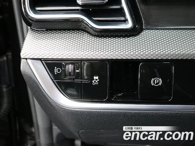 Kia Sportage 2022 — ფოტო 13/20