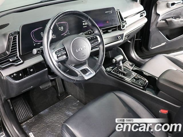 Kia Sportage 2022 — ფოტო 17/20