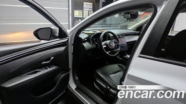 Hyundai Tucson Hybrid 2022 — ფოტო 11/20