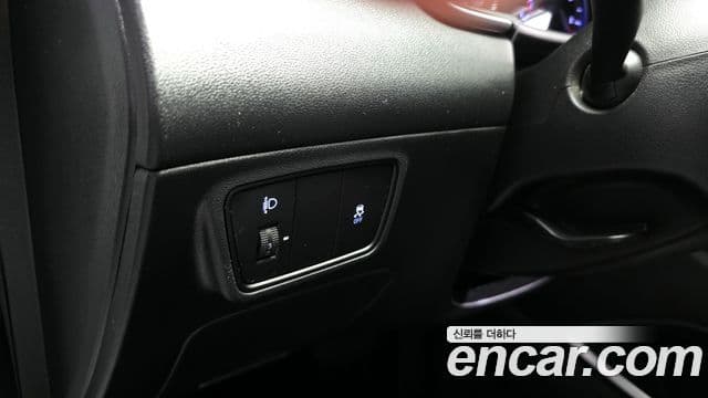 Hyundai Tucson Hybrid 2022 — ფოტო 15/20