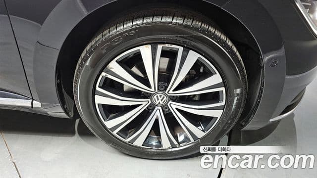 Volkswagen Arteon 2019 — Şəkil 5/20