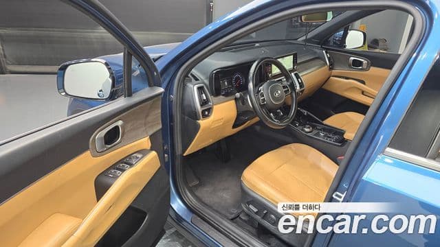 Kia Sorento 2021 — Photo 16/20