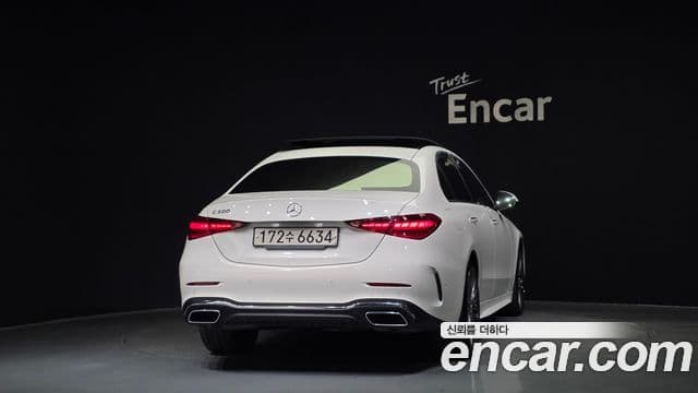 Mercedes-Benz C-Class 2022 — ფოტო 4/20