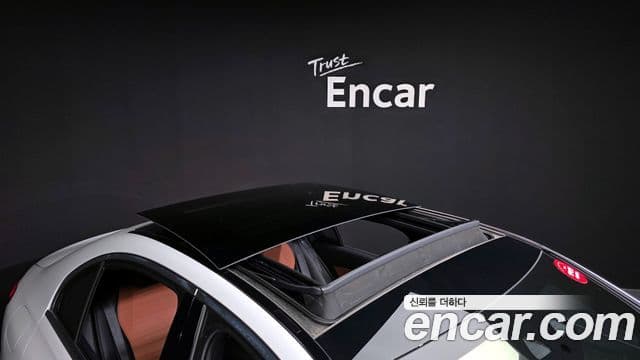 Mercedes-Benz C-Class 2022 — ფოტო 20/20