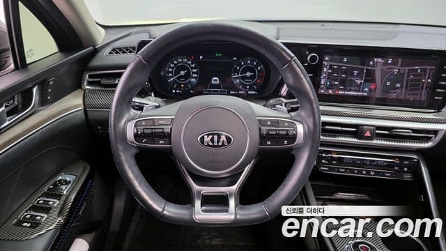 Kia K5 2020 — Şəkil 13/20