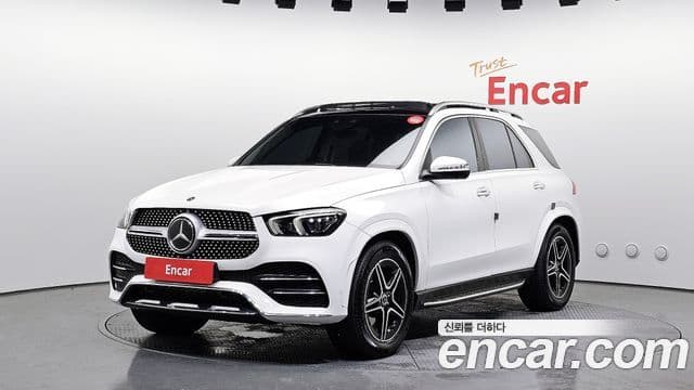 Mercedes-Benz GLE-Class 2021 — ფოტო 1/20