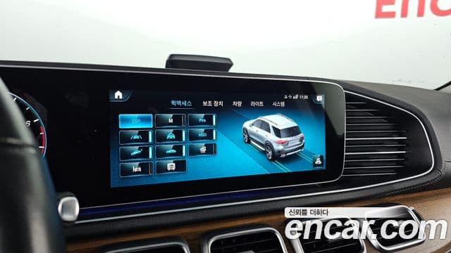 Mercedes-Benz GLE-Class 2021 — фото 18 из 20