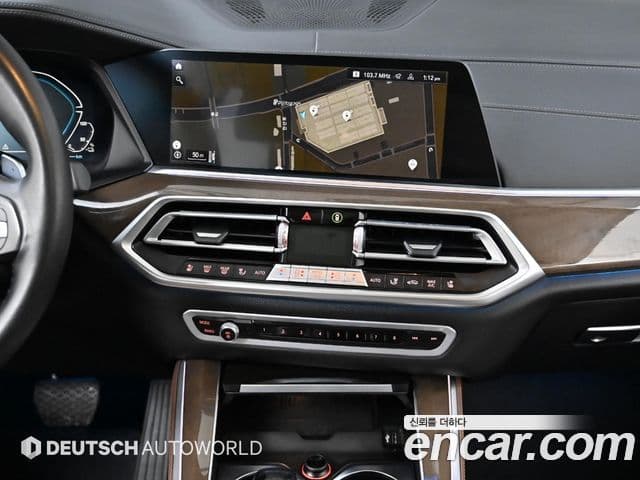 BMW X5 2020 — Photo 2/20
