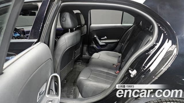 Mercedes-Benz A-Class 2025 — Şəkil 11/20