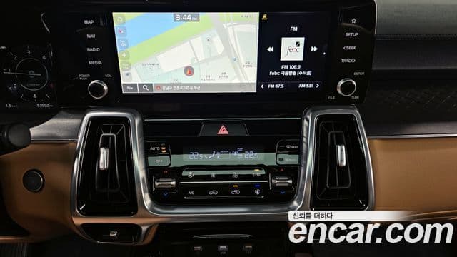 Kia Sorento 2021 — фото 14 из 20