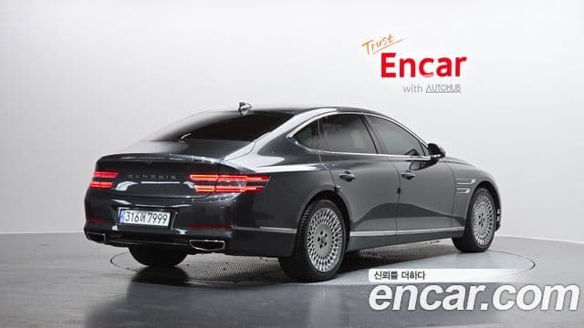 Genesis G80 2021 — ფოტო 8/20