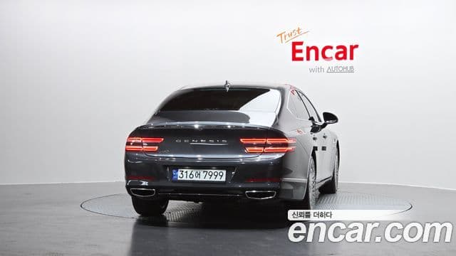 Genesis G80 2021 — ფოტო 18/20