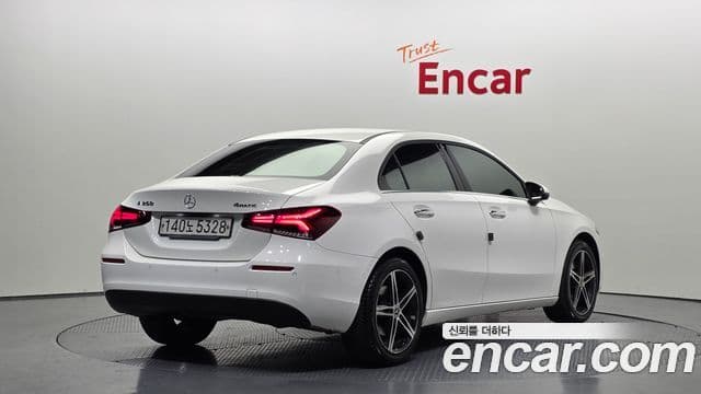 Mercedes-Benz A-Class 2020 — Şəkil 2/20