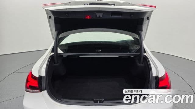 Mercedes-Benz A-Class 2020 — Şəkil 20/20