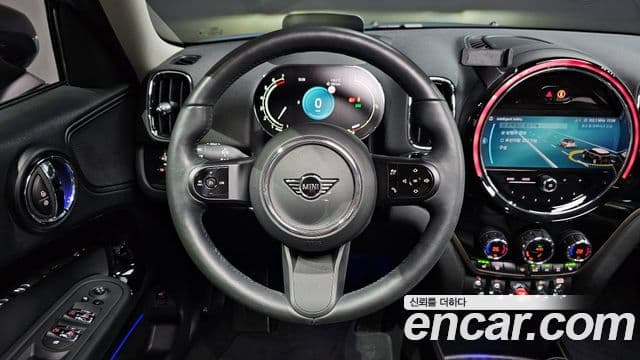 Mini Cooper Countryman 2024 — ფოტო 13/20