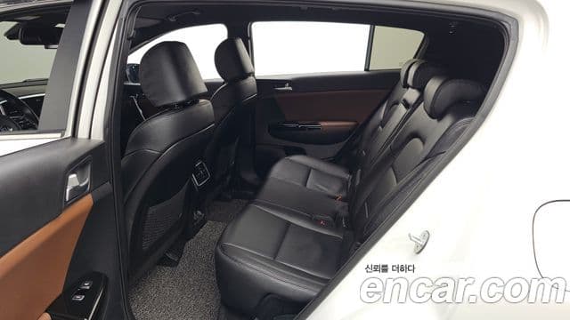Kia Sportage The Bold 2019 — Şəkil 12/20