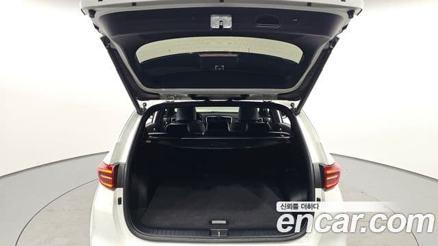 Kia Sportage The Bold 2019 — Şəkil 20/20