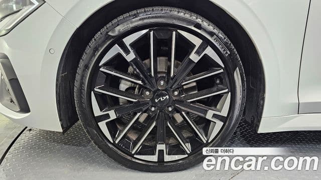 Kia K5 2024 — ფოტო 5/20