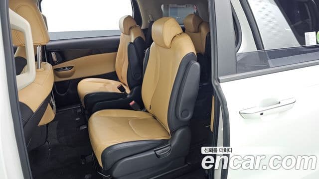 Kia Carnival 2020 — Şəkil 12/20
