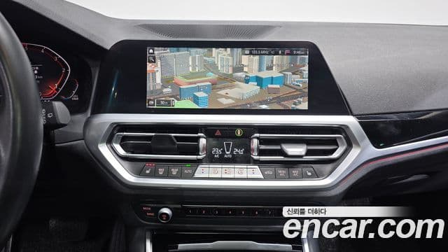 BMW 3 Series 2020 — ფოტო 13/20
