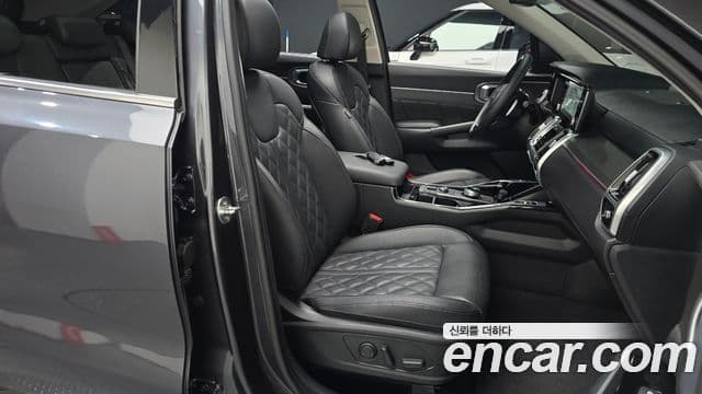 Kia Sorento 2023 — Şəkil 10/20