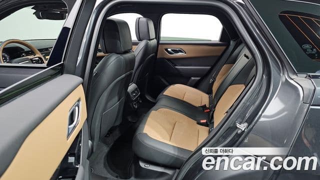Land Rover Range Rover Velar 2024 — Photo 2/20