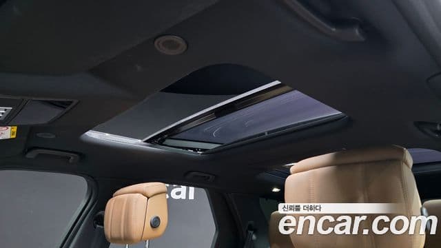 Land Rover Discovery 5 2024 — ფოტო 16/20