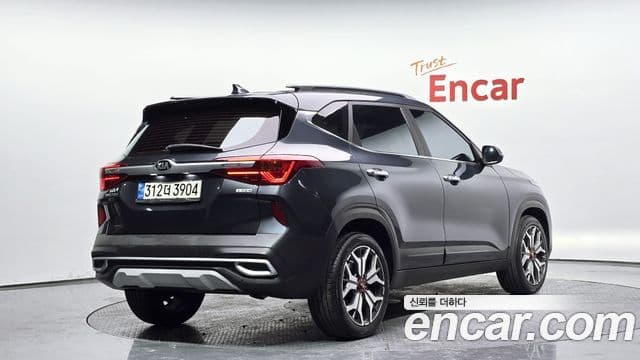 Kia Seltos 2021 — Şəkil 1/20