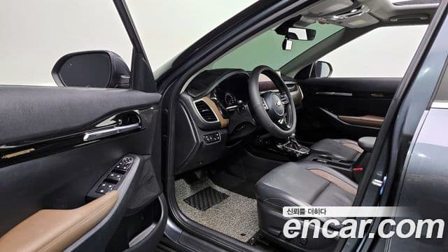 Kia Seltos 2021 — Şəkil 7/20